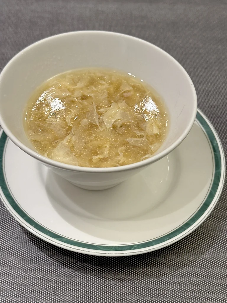 ซุปอาหารจีนร้อนๆ ของ Rogairo